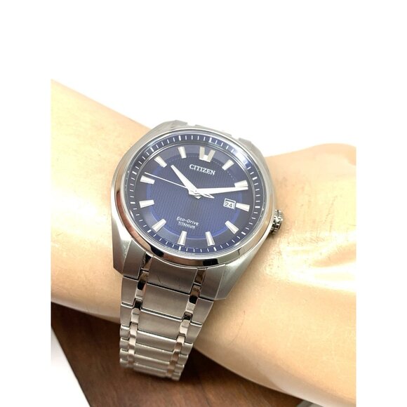 Citizen Men's Watch AW1240-57L Eco Drive Super Titanium Blue Dial Date 42mm - Picture 6 of 15